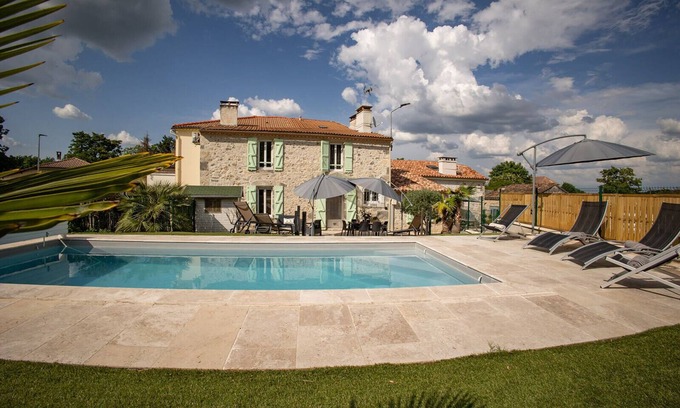 Ambrus Villa | Village house with heated pool, jacuzzi, fitness room & arcade games