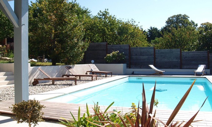 Nailloux House | VILLAGE HOUSE WITH POOL, RELAXATION, LEISURE, VIEW ON THE PYRENEES GUARANTEED