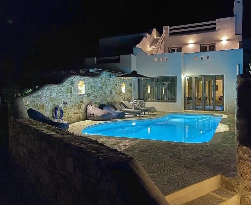 Kastraki Villa | VillaNaxosGR - More than a Naxian beach house