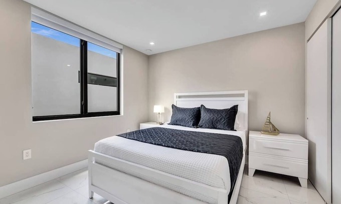 Tarpon River House | *VillaPlaya brand new home, modern style resort!