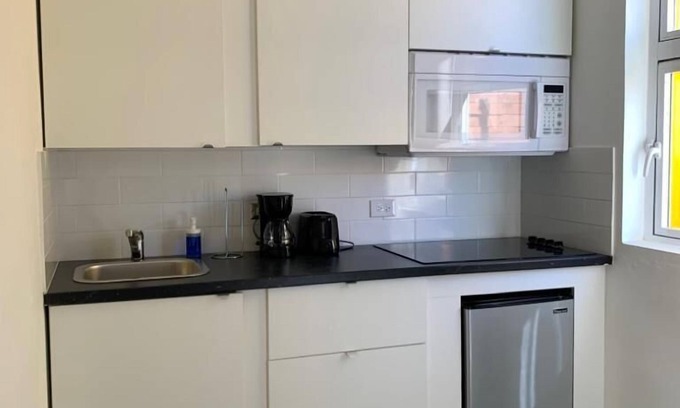 Universidad Apartment | Villas at Auxilio Mutuo 101