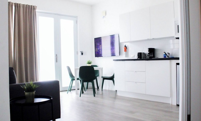 Universidad Villa | Villas Auxilio Mutuo 102