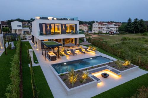 Kukci Villa | Villas Parenzo