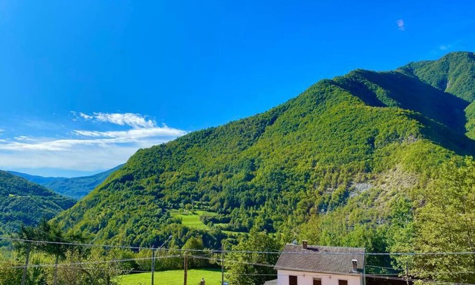 Corbesassi House | Villetta a schiera con giardino - Val Trebbia