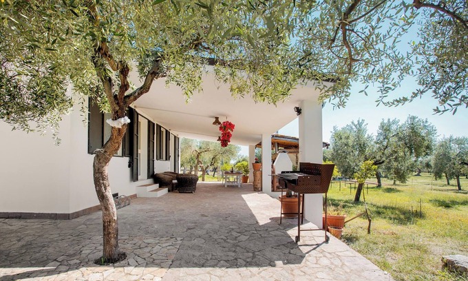 San Giovanni Rotondo Villa | Villetta tra Mari e Monti by BarbarHouse