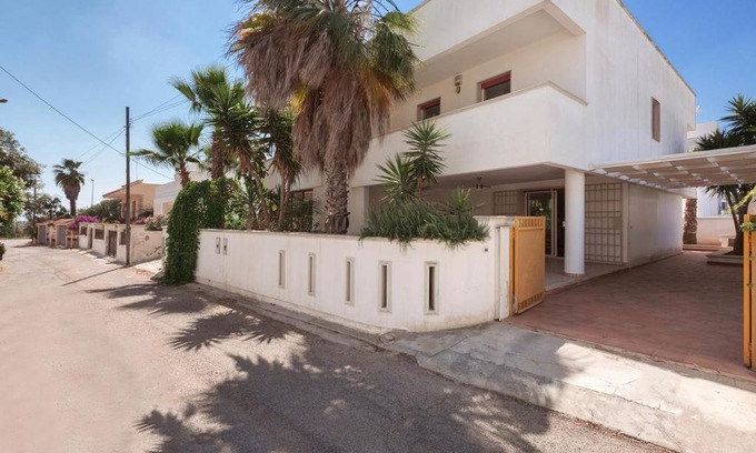 Torre San Giovanni House | Villetta Pinedo