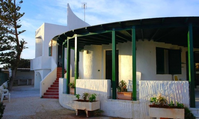 Mazara del Vallo Resort | Villetta Parisi at 20 meters from the sea with Sea View and Terrace