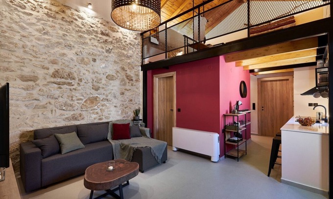 Archanes Apartment | Vin Dimora Suites with shared pool - Vino Roze