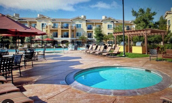 Napa Apartment | VINO BELLO RESORT-NAPA-SLEEPS 4 - AVAILABLE BOTTLE ROCK WEEKEND!