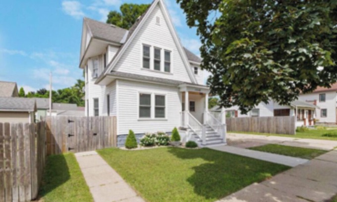 Portage House | Vintage Home in Portage, WI