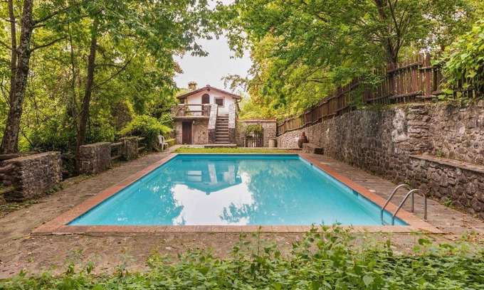 San Marcello Piteglio House | Vintage vacation home