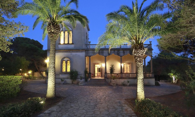 Santa Caterina Villa | Vintage villa with swimming pool surrounded by the park of 4 hectares 5 minutes walk sea