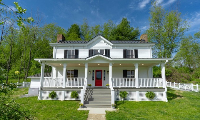 Simmonsville Other | VIRGINIA TECH FAMILIES - 200 YEAR OLD FARMHOUSE
