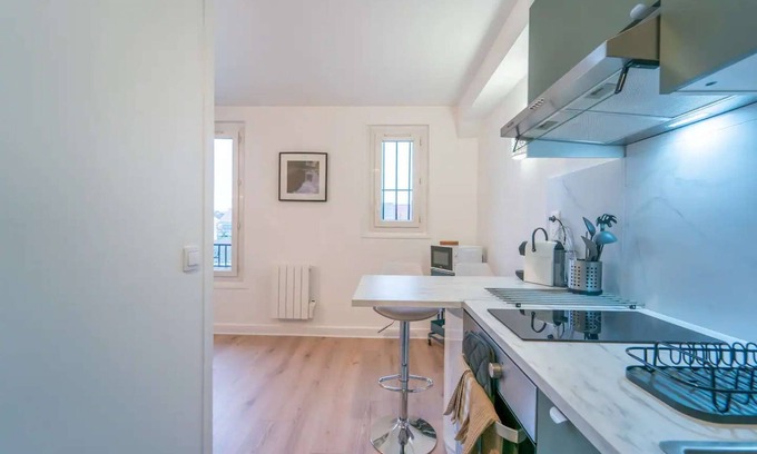 Port-Aviation Apartment | ViryZen 30 minutes from Paris