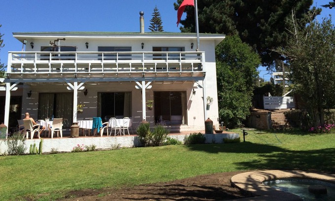 Santo Domingo Bed & Breakfast | Visit our wonderful Hotel Scandinavia B & b