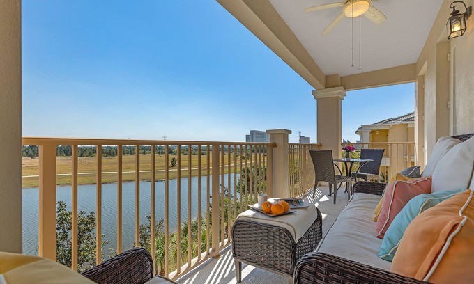 Florida Central Atlantic Coast Condo | Vista Cay Luxury|Lake View|5 min to Epic Universe