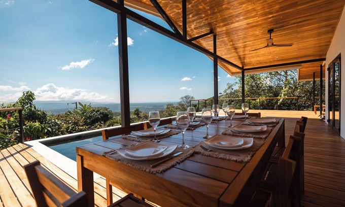 San Mateo House | Vista Maderal - Luxury villa, Pool, Amazing Views, Orchard