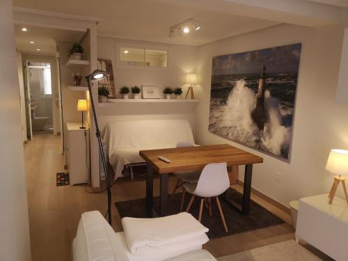 Casco Viejo Apartment | Vive Vitoria! en la Almendra Medieval Zapa