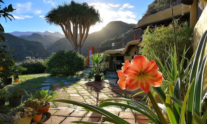 La Atalaya Cottage | Vivelorural casa La Cuevita, Santa Brígida