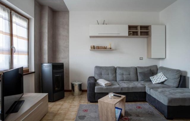Grosio Apartment | VIVI SERENO, uno stile si vita!