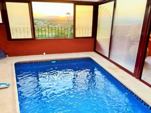 Bullas House | Vivienda de estilo rústico con piscina LA GRANÁ
