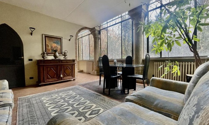 Ferrara Historic Centre Apartment | Vizi e Virtù