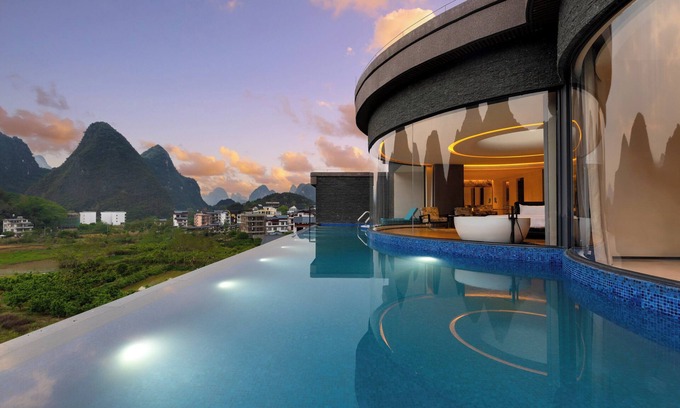Ten Mile Gallery Hotel | voco Guilin Yangshuo by IHG