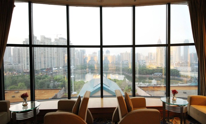 Jiang Han Hotel | voco Wuhan Xinhua by IHG