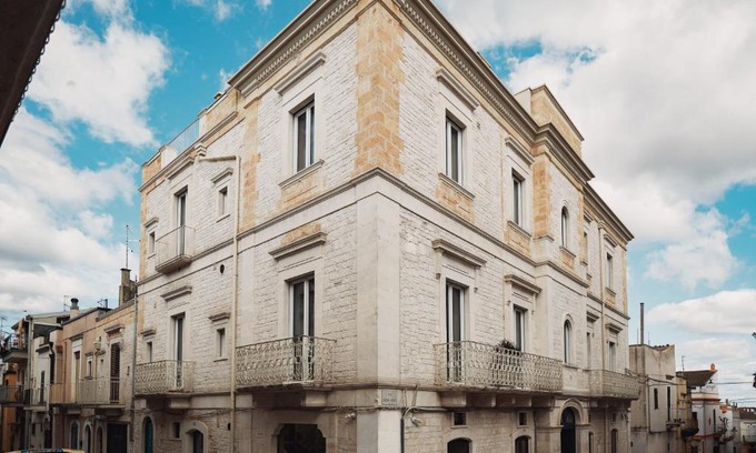 Santeramo in Colle Hotel | Volante Urban Design Hotel