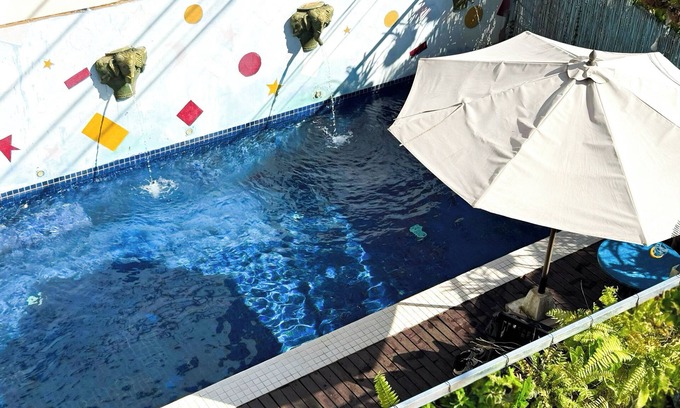 Taphul Village Area Hotel | Vplus Hotel – Budget-Friendly Room with WiFi & AC!