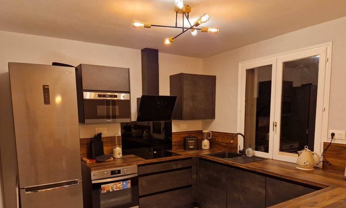 Pont-Sainte-Maxence House | Vrbo Property