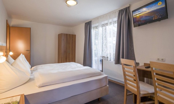 Soell Cottage | Vrbo Property