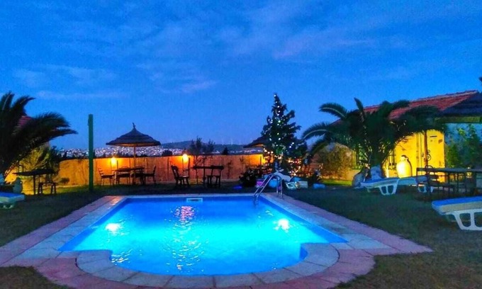 El Alia Bed & Breakfast | Vrbo Property