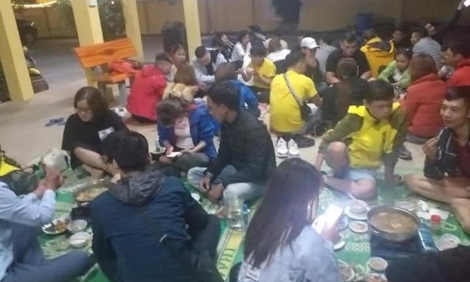 Dong Van House | Vua Phượt Tuyên Hà