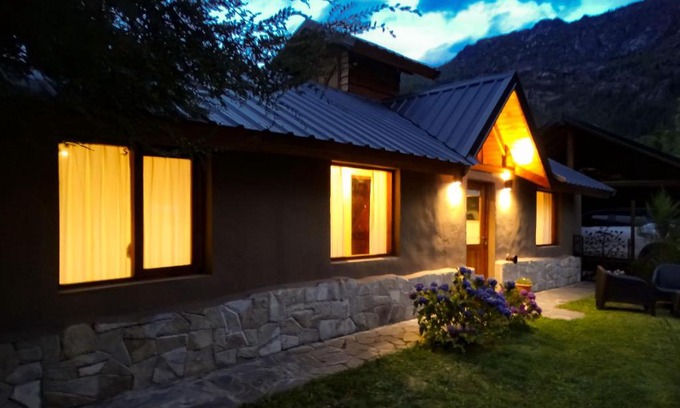 Lago Puelo House | Vuelvo al Sur Alojamiento Lago Puelo