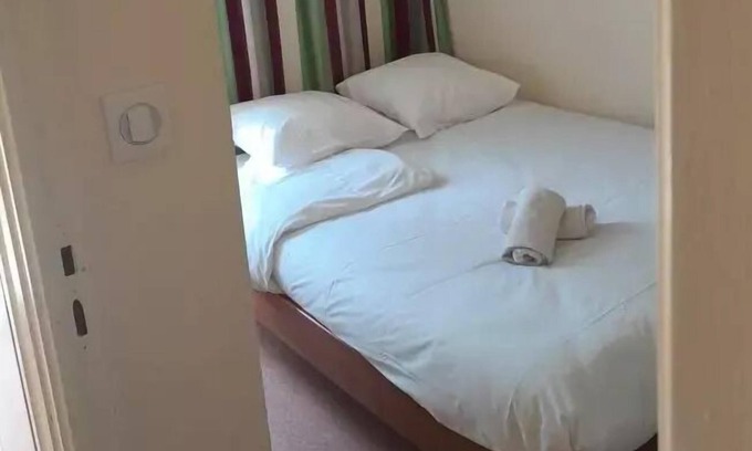 Eguzon-Chantome Apartment | VVF Lac d'Eguzon * - 3 Room Gite 4 People 1 baby