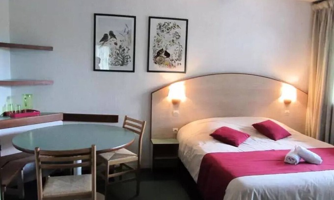 Parent Apartment | VVF Montpeyroux Auvergne - 3 Room Gite 6 People 2 babies