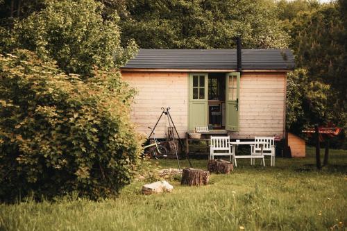 Susiec Cabin | Wóz Działy