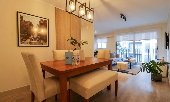 Petit Jean Ocharan Apartment | w* | Breathtaking 2BR with Balcony in Miraflores