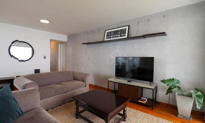 Santa Cruz Apartment | w* | Bright 3BR with Ocean View