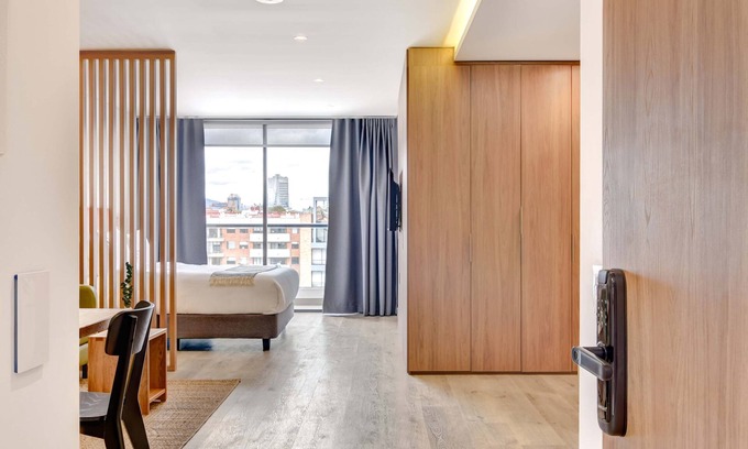 San Patricio Apartment | w* | Inviting Loft w/Balcony in Santa Bárbara