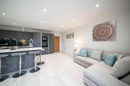 Broughty Ferry Apartment | W. Queen St. Apt.