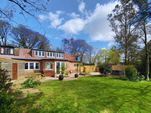 Cornwall House | Wagtails