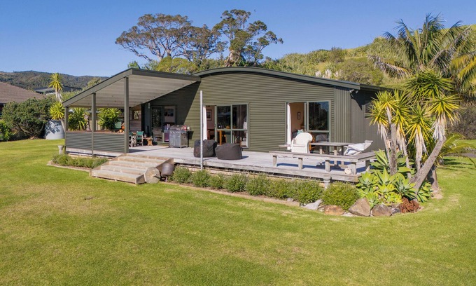 Kuaotunu House | Wai Whare - Kūaotunu Holiday Home