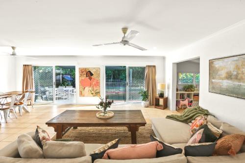 Clifton Beach Villa | Wait-a-While - Family Getaway
