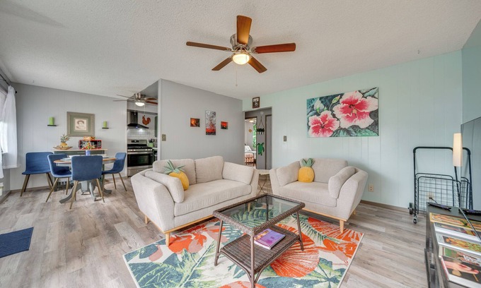 Hilo Condo | Walk to Dtwn Hilo: Island Escape w/Pool!