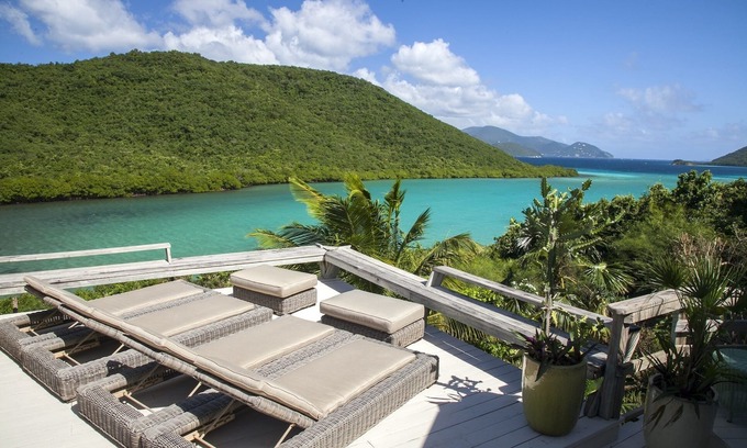 Maho Bay Quarter House | Walk To St. John's Beautiful North Shore Beaches!Newly Renovated/AirConditioned
