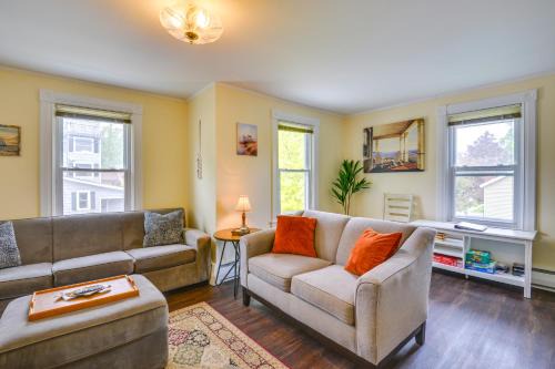 Clayton House | Walk to St Lawrence River Clayton Apt with Porch!