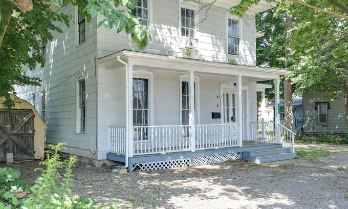 Bath Apartment | Walk to Town: Bath Apt Near Keuka Lake Wine Trail