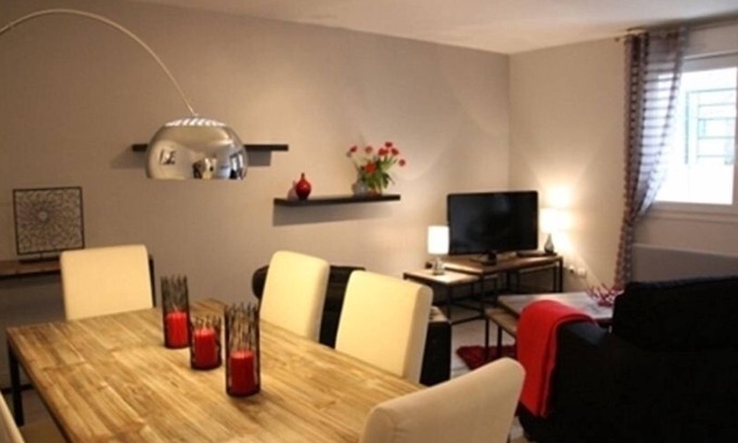 Villette Gare Condo | Walk to train and shopping with unique outdoor private space in the city